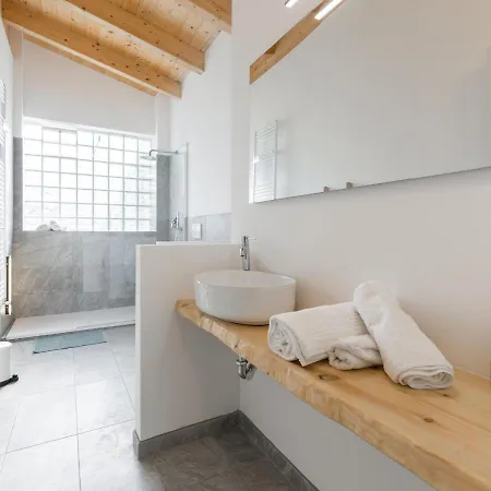 Apartment Dimora Elysium Vicino F1/ Ospedale San Gerardo Lissone