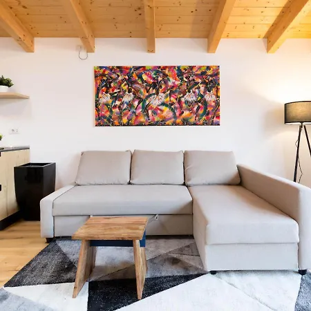 Apartment Dimora Elysium Vicino F1/ Ospedale San Gerardo Lissone